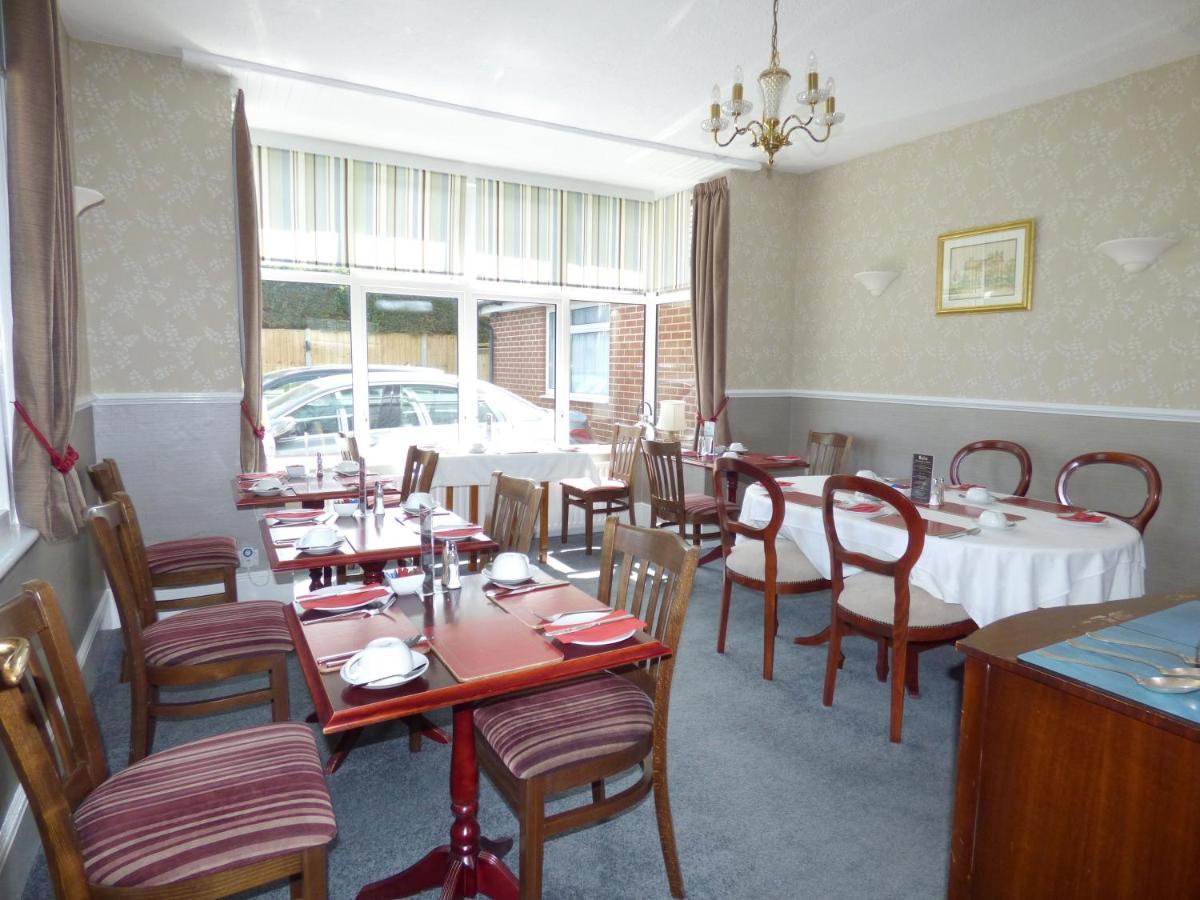 Kenmore Guest House Rustington Kültér fotó