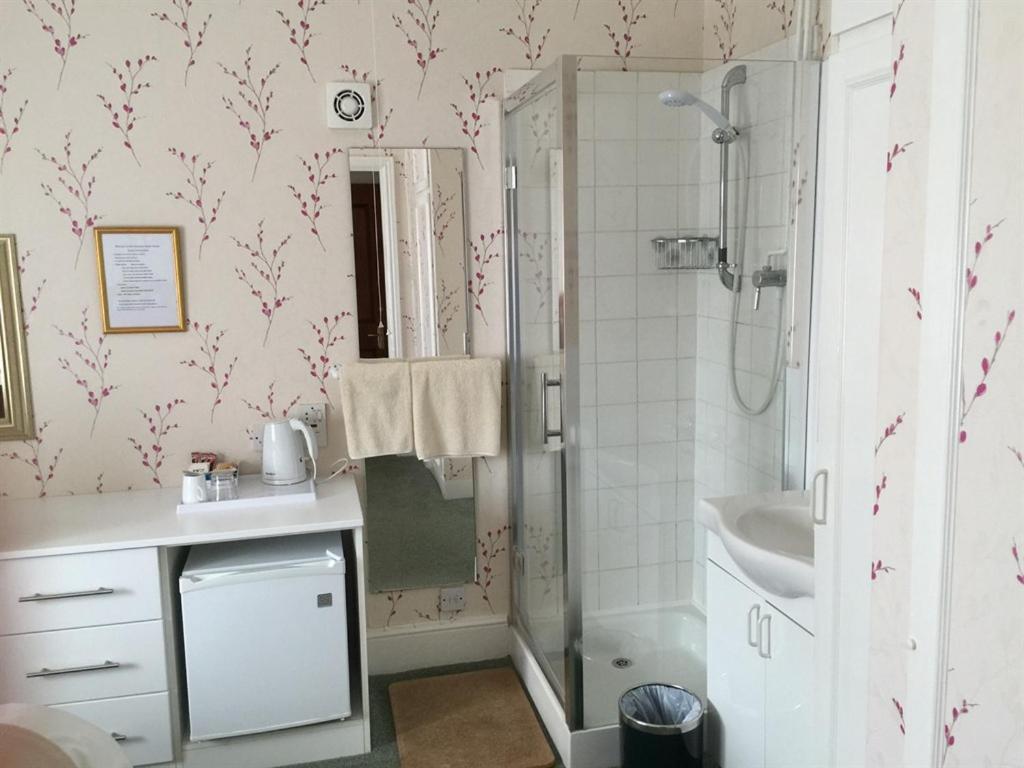 Kenmore Guest House Rustington Szoba fotó